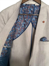 Mizumi Couture - Men Bold Spot Cotton Blazer With Floral Silk Lining