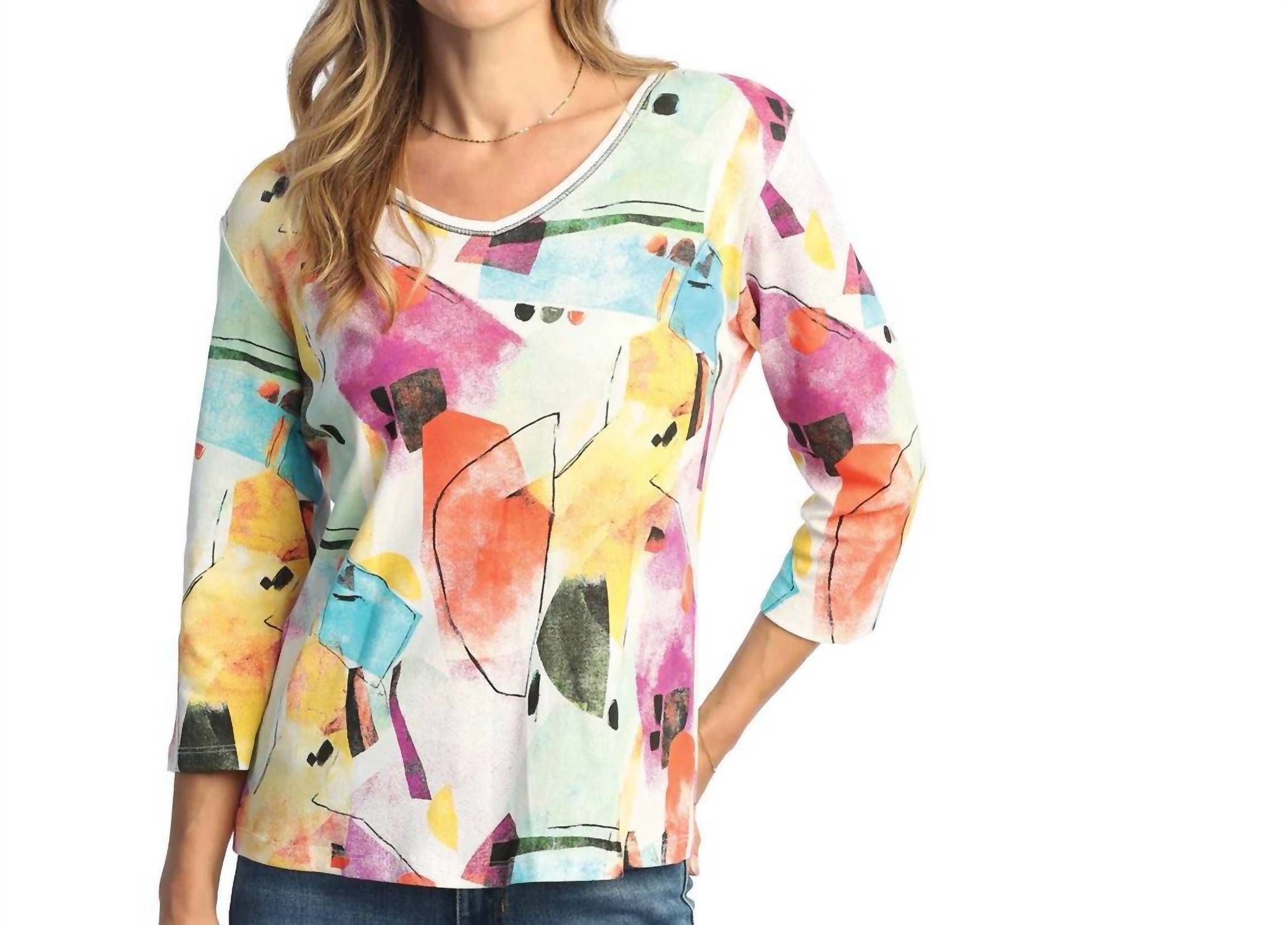 Jess & Jane - Livia V-neck Printed Top
