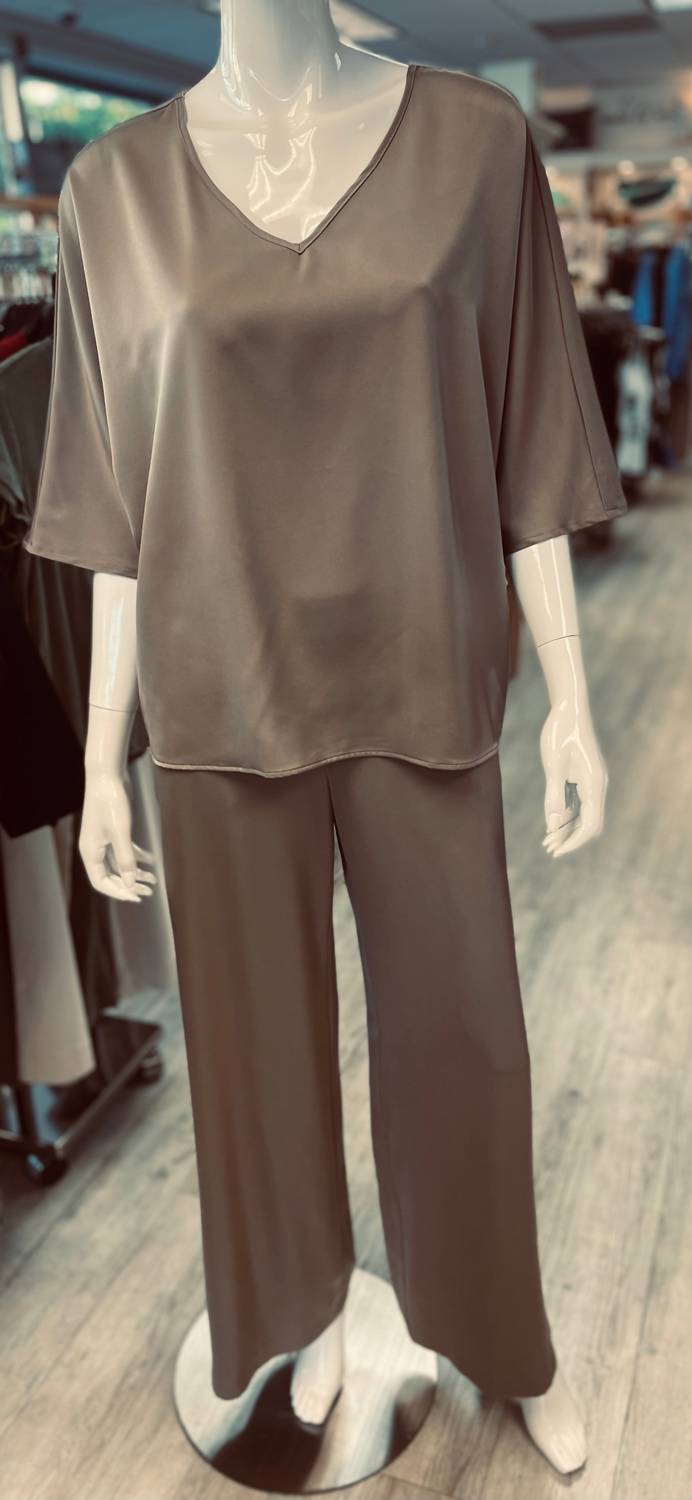 Up! - Women's Dolman Sleeve Top
