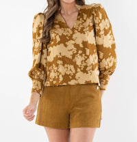 Emily Mccarthy - Hampton V Neck Top