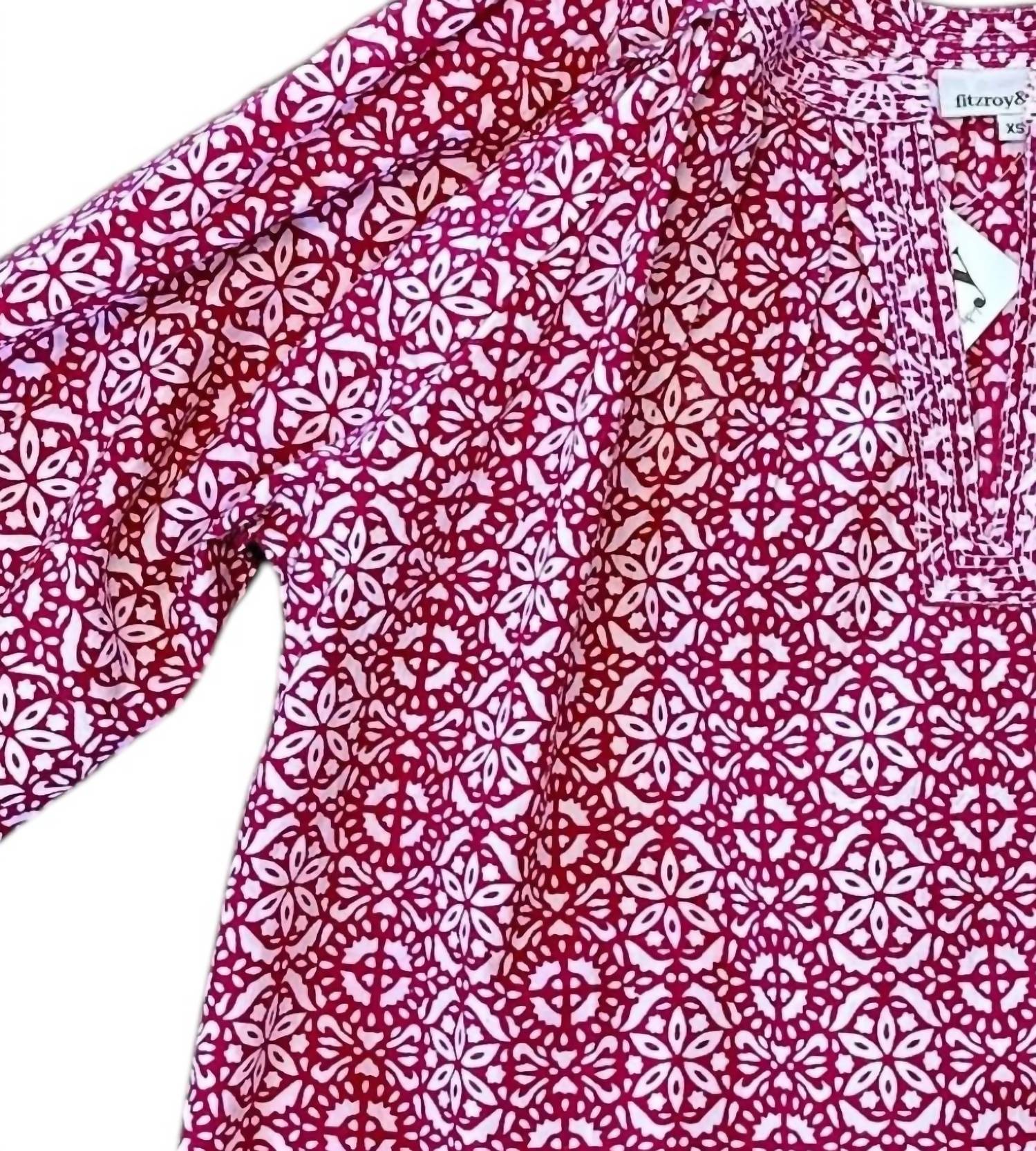Fitzroy & Willa - Women's Sallie Short Sleeve Top