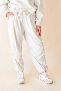 Sadie & Sage - Vita Elastic Waist Cargo Pants