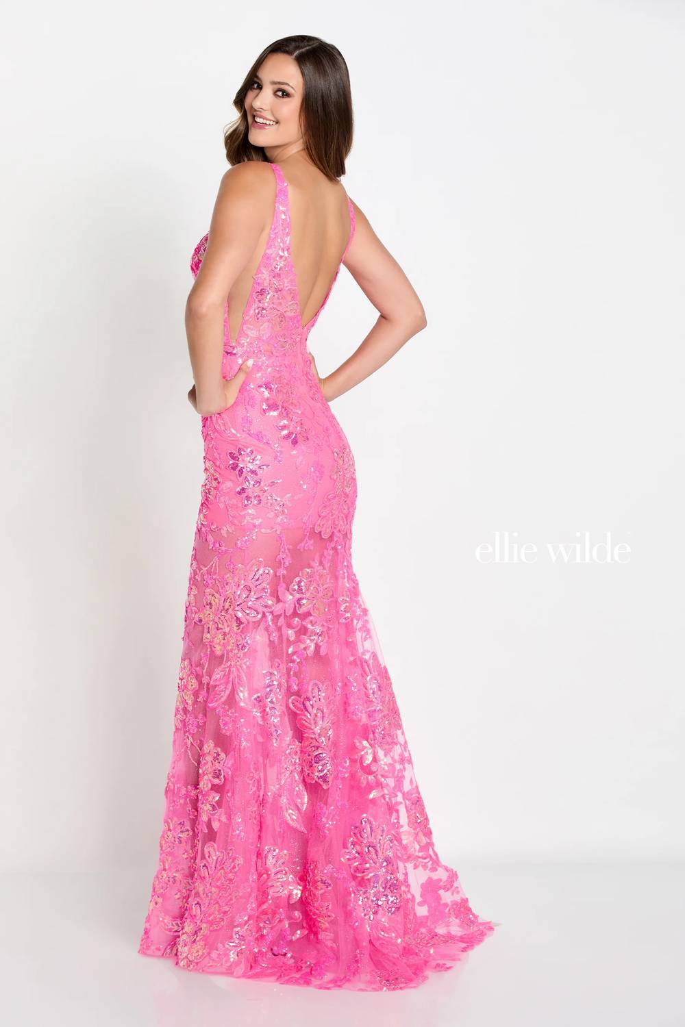 Ellie Wilde - Sequin Fitted Mermaid Gown