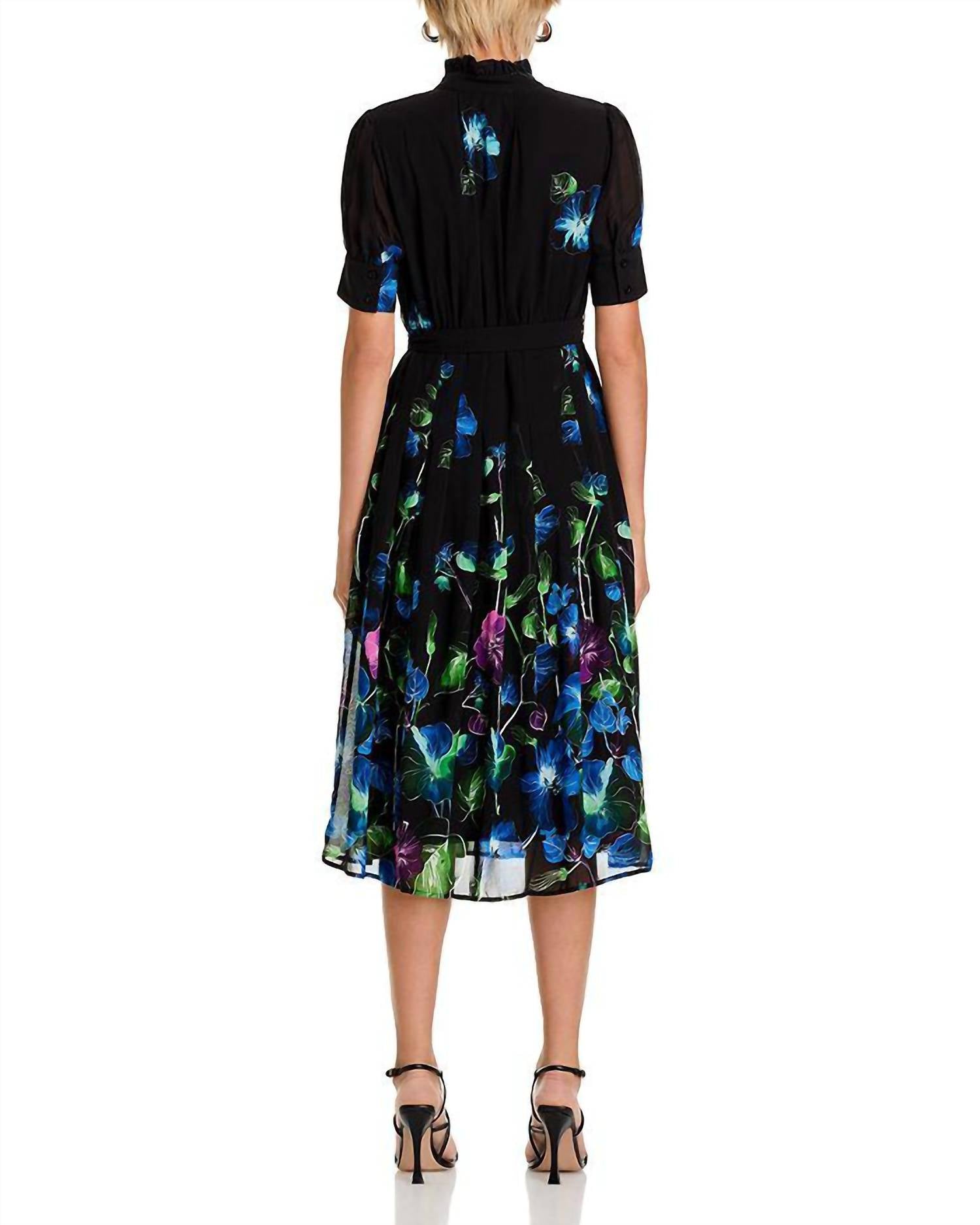 Gracia - Floral Belted Maxi Dress