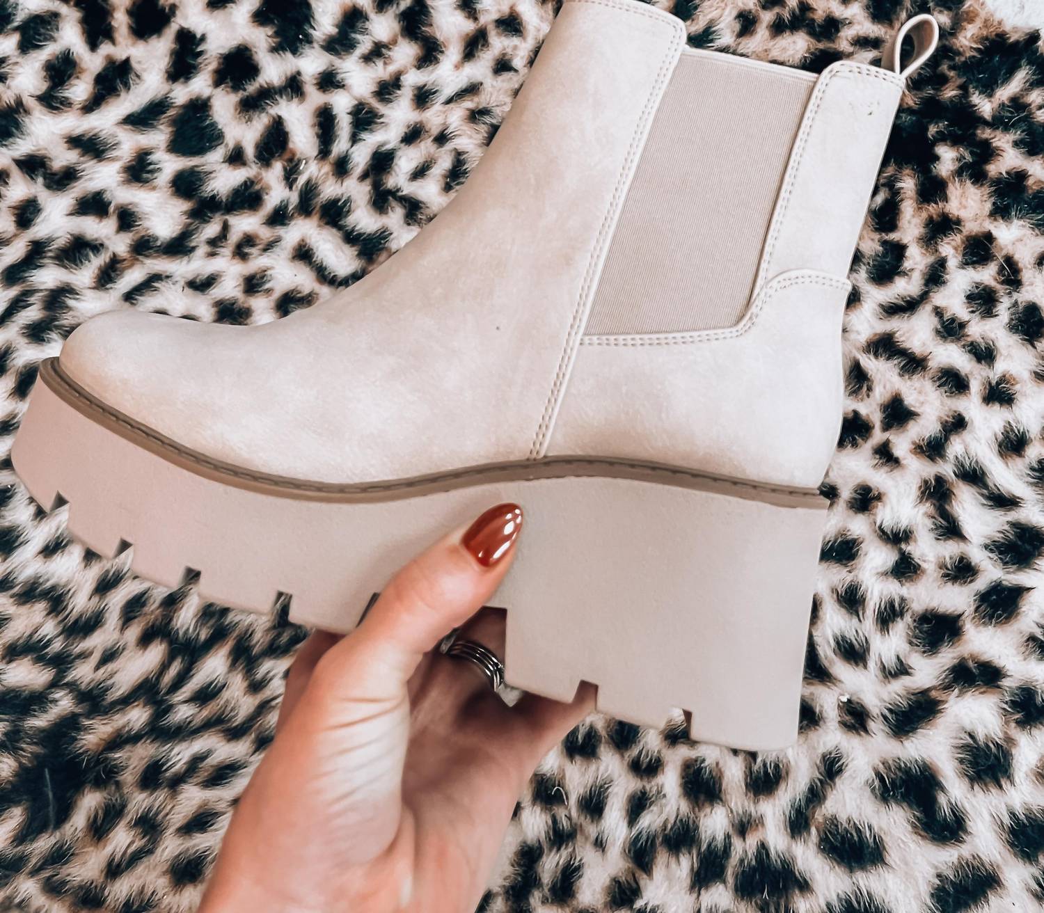 Dirty Laundry - Women's Rabbit Casual Round Toe Bootie