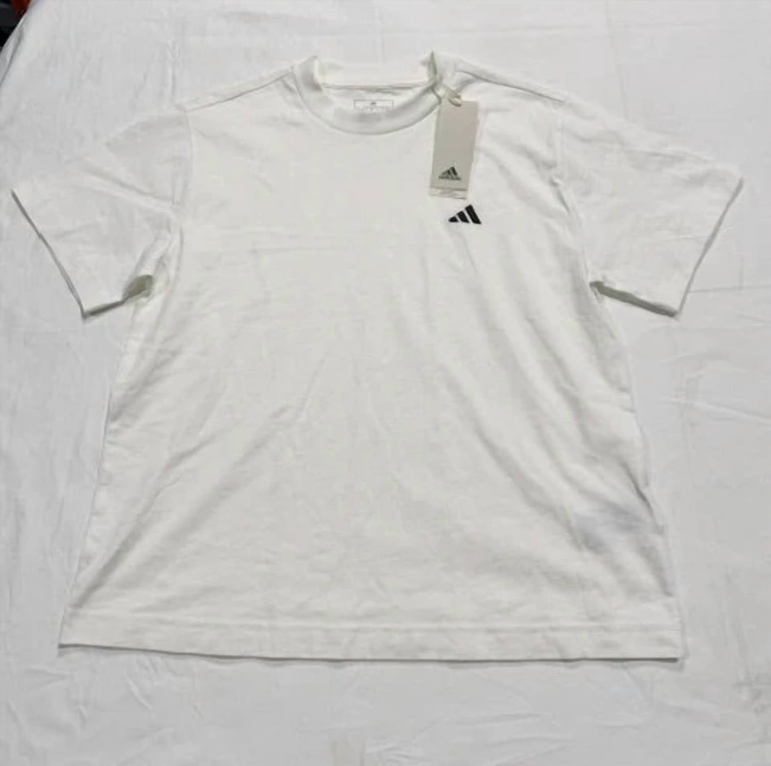 Adidas - Essentials Small Logo T-shirt