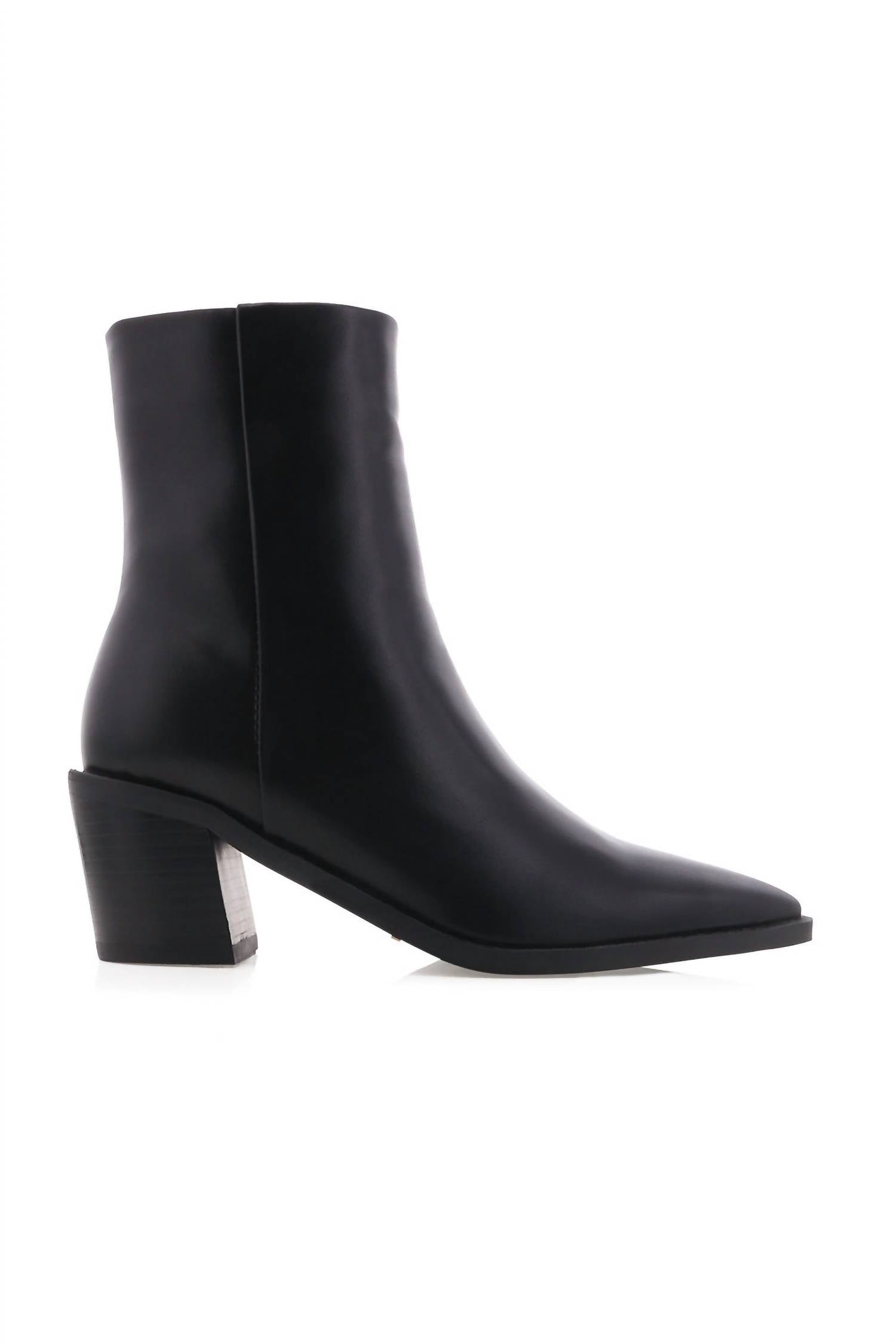BiLLiNi Women's Hartford Ankle Boots in black - women's shoe