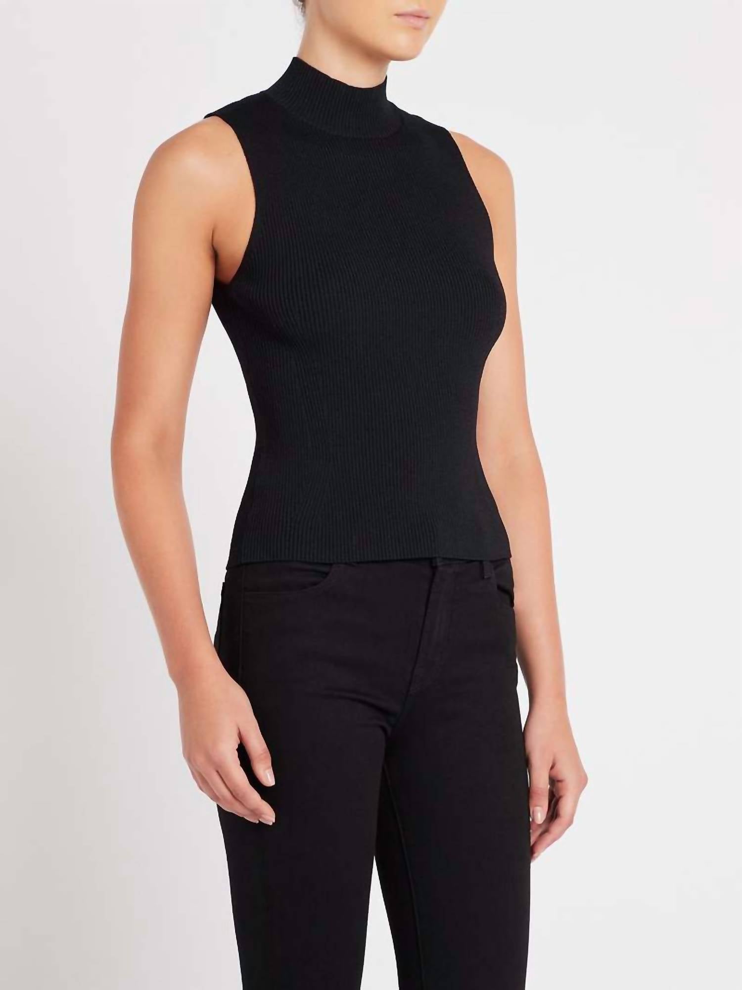 Astrid - Sleeveless Knit Top