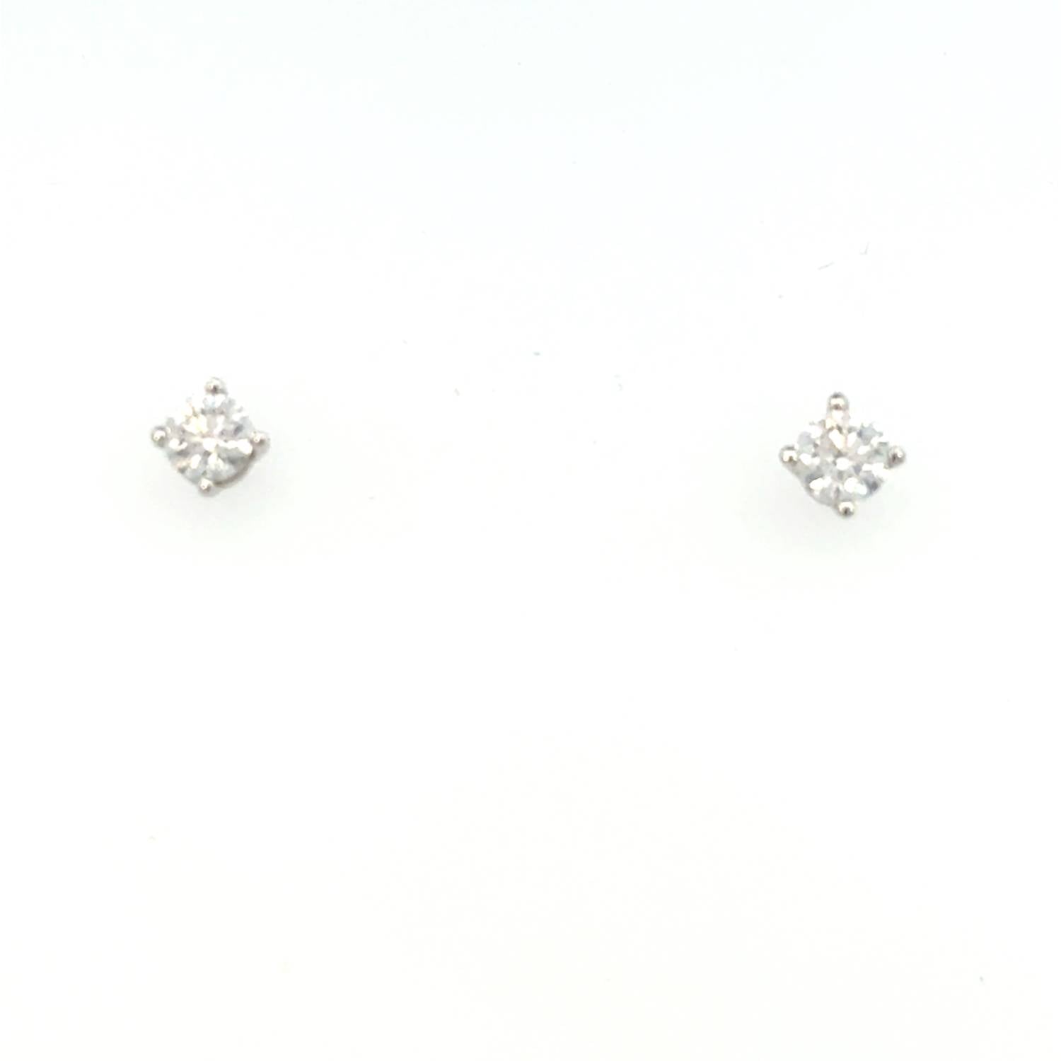 Aamiaa - 0.40 Carat Natural Diamond Round Brilliant Stud Earrings - directbrandpartner - earrings - jewelry