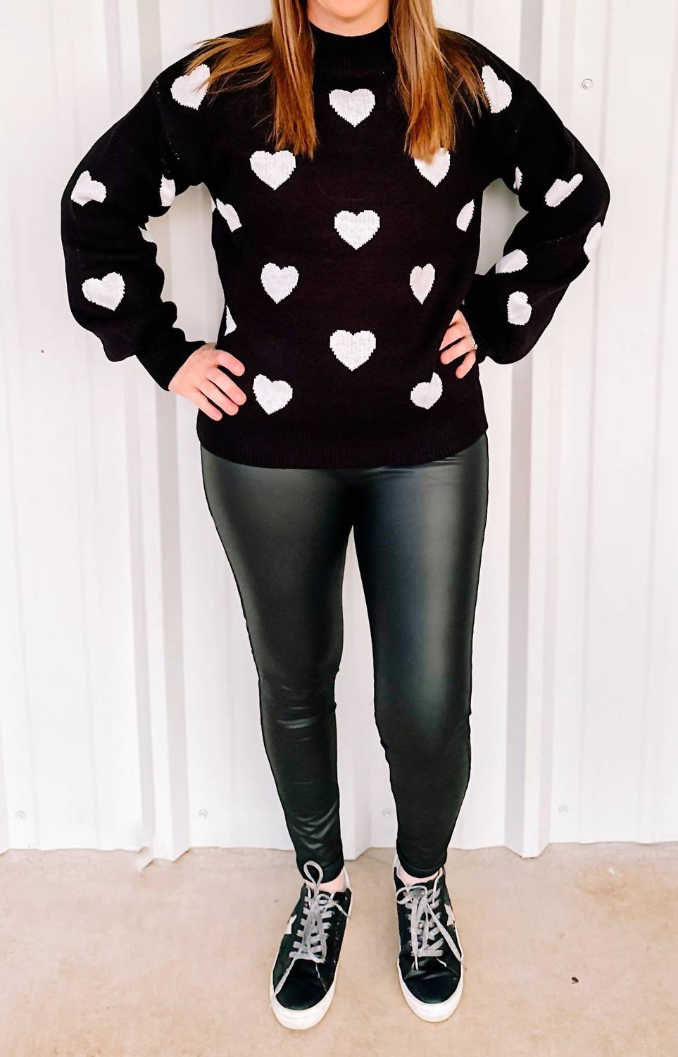 Aapparella - Valentine’s Sweater