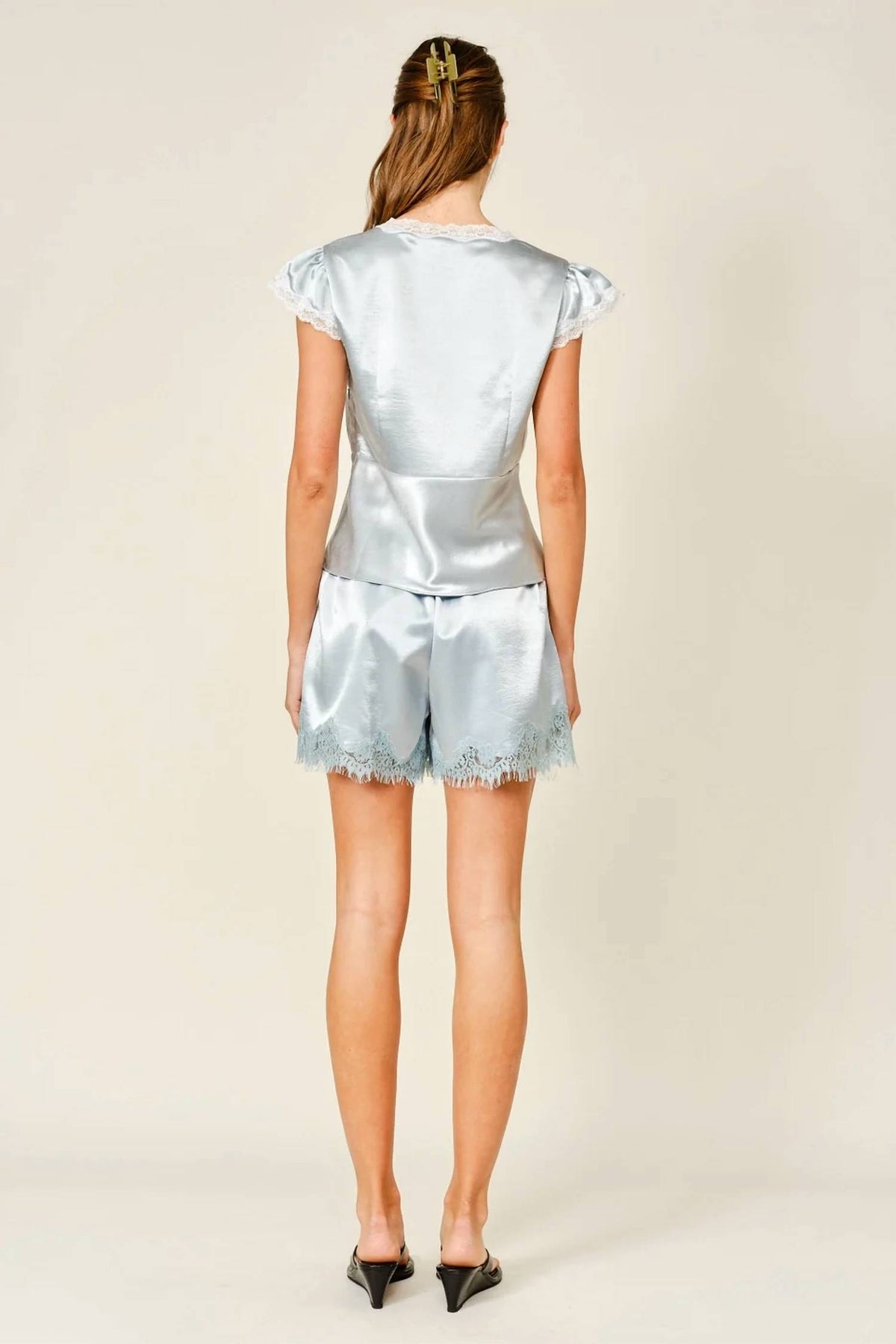 Aaron & Amber - Alex Cap Sleeve Top