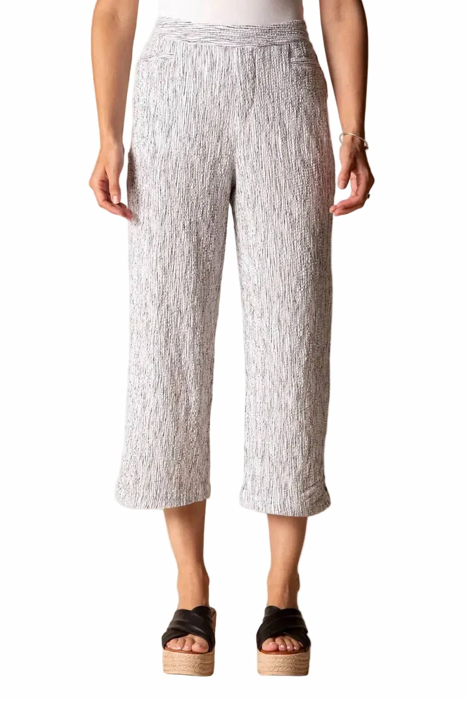 Habitat - Crinkle Crepe Stripe Pleat Button Capri Pants - Plus