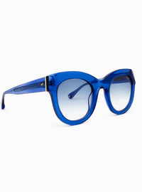 Aperçu Eyewear - Women's Le Chat Cat-eye Sunglasses