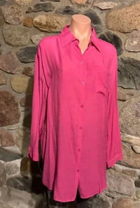Hello Gorgeous - Georgia Shirt With Rose Lace Embellished Back