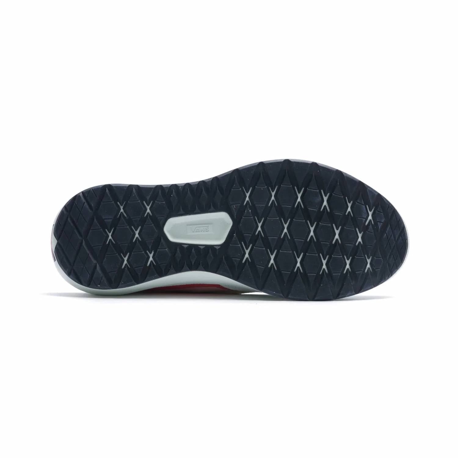Vans - Women's Mte Ultrarange 2.0 Sneaker