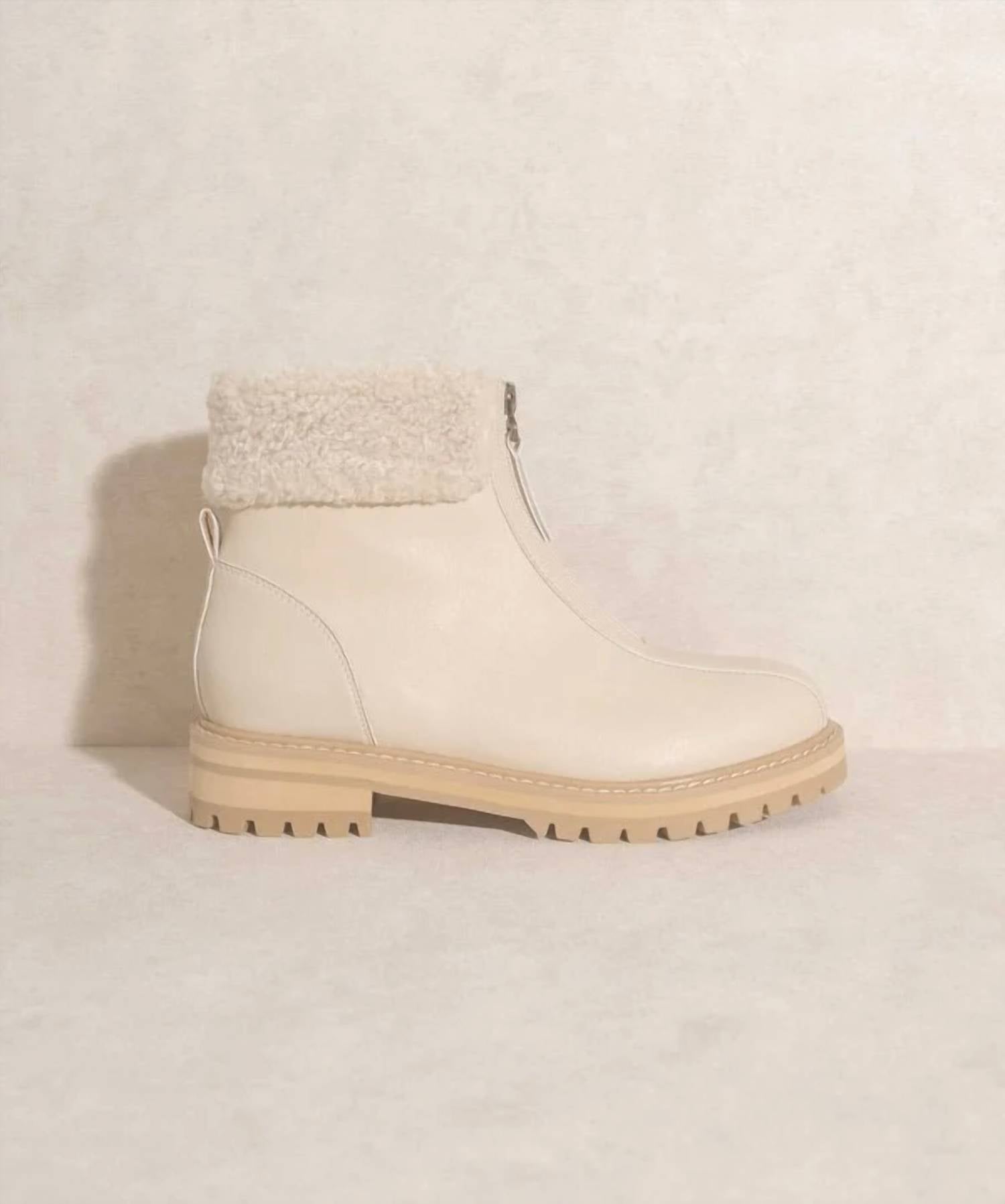 Oasis Society - Women's Evangeline Modern Bootie