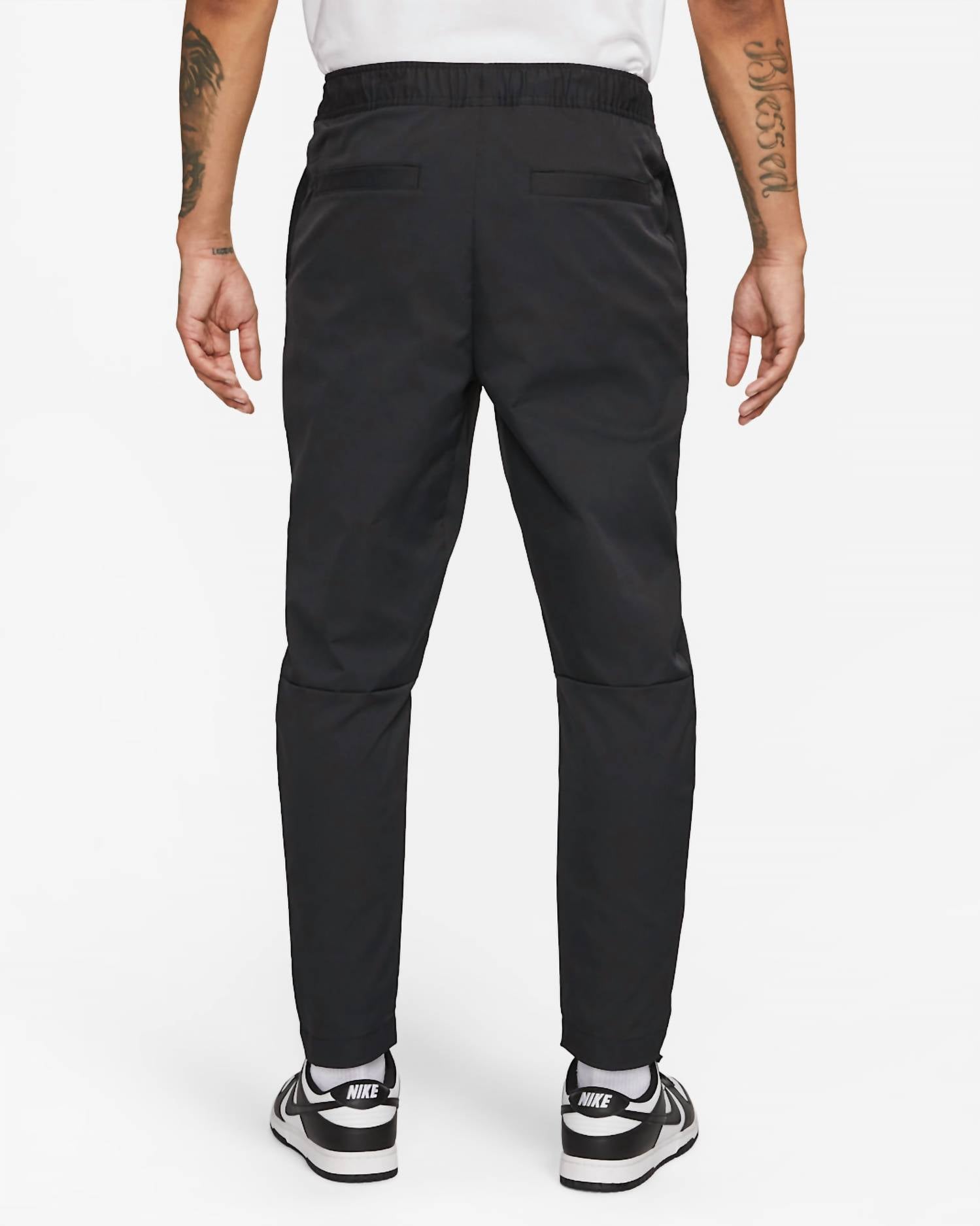 Nike - Woven Tapered Leg Pants