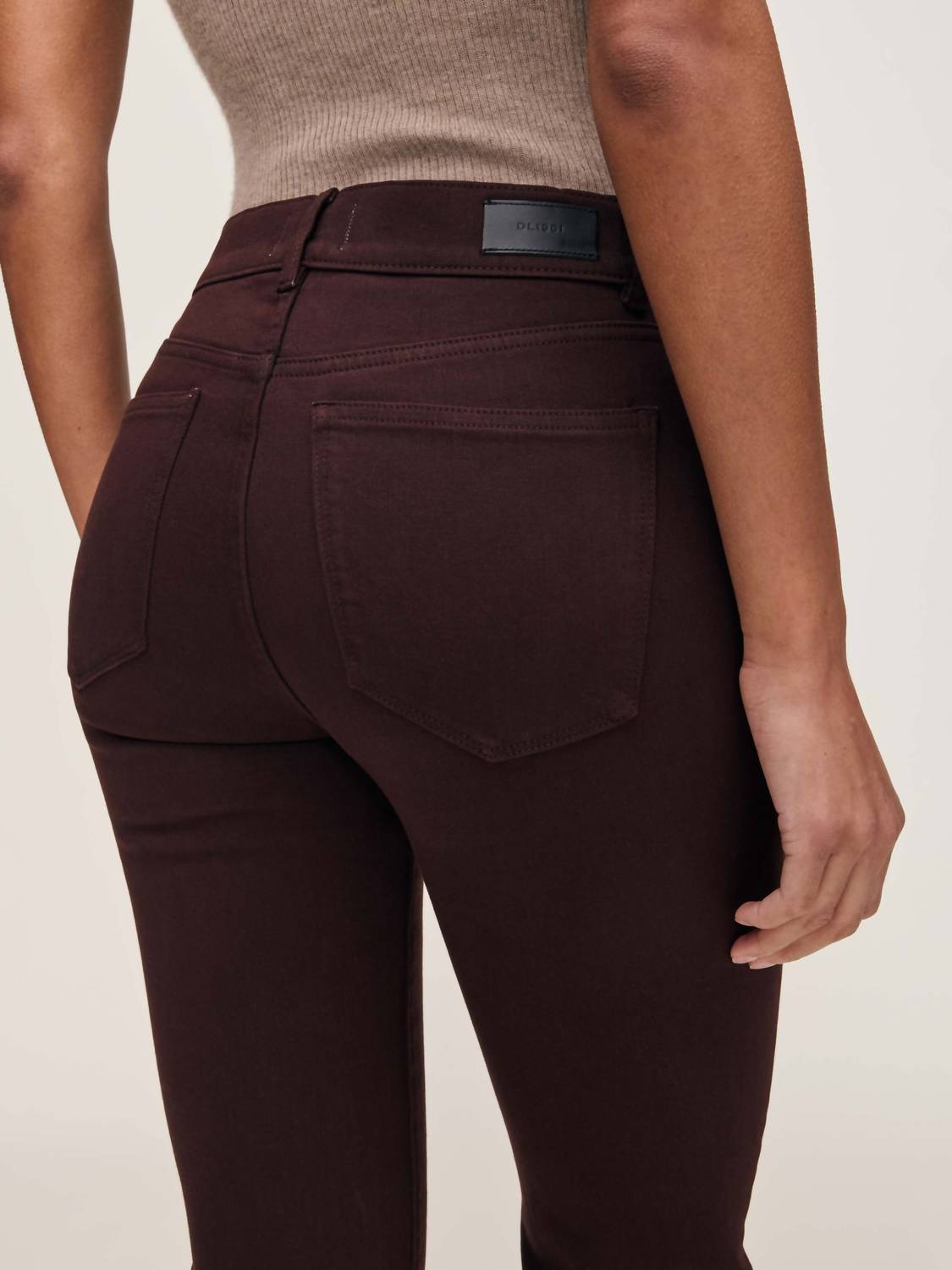 DL1961 - Women's Mara Straight Mid Rise Instasculpt Ankle Jeans in fig - women's jeans - view 5