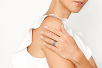 Avenue Chic - Women's Filigree Heart Ring