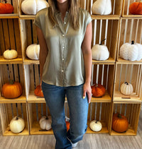 Rails - Palmer Dolman Sleeve Button-down Mermaid Top