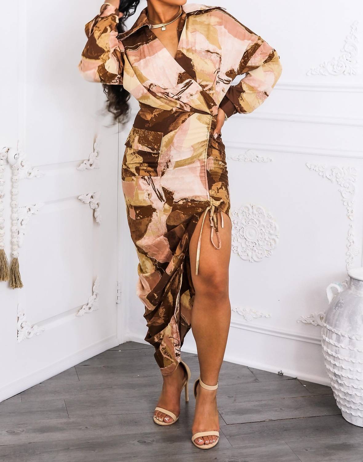 Surelymine - Ruched Abstract Shirt Dress With Front Pocket Earth Tones