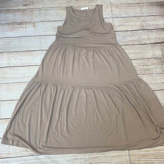 Zenana - Women's Sleeveless Tiered Midi Dress