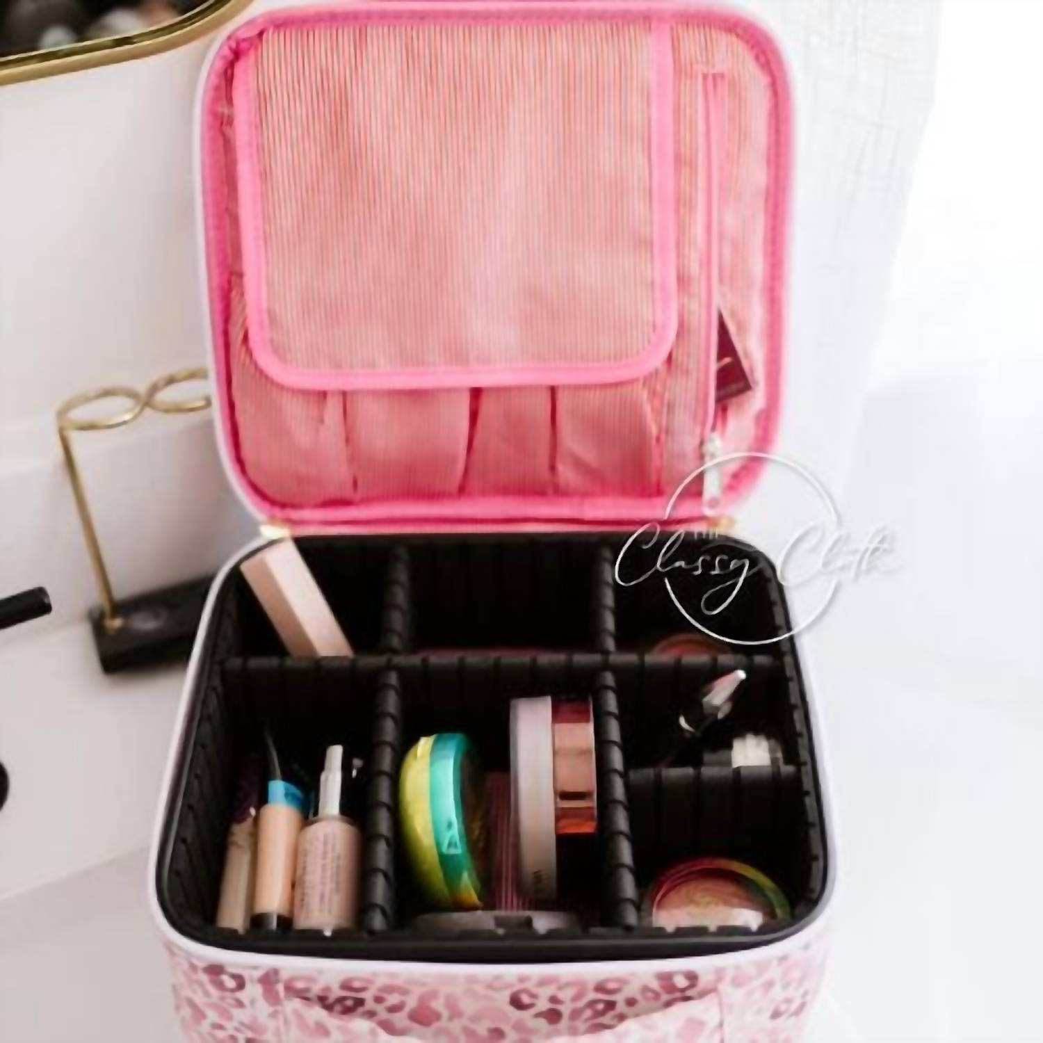 The Classy Cloth - Women's Mega Makeup Case
