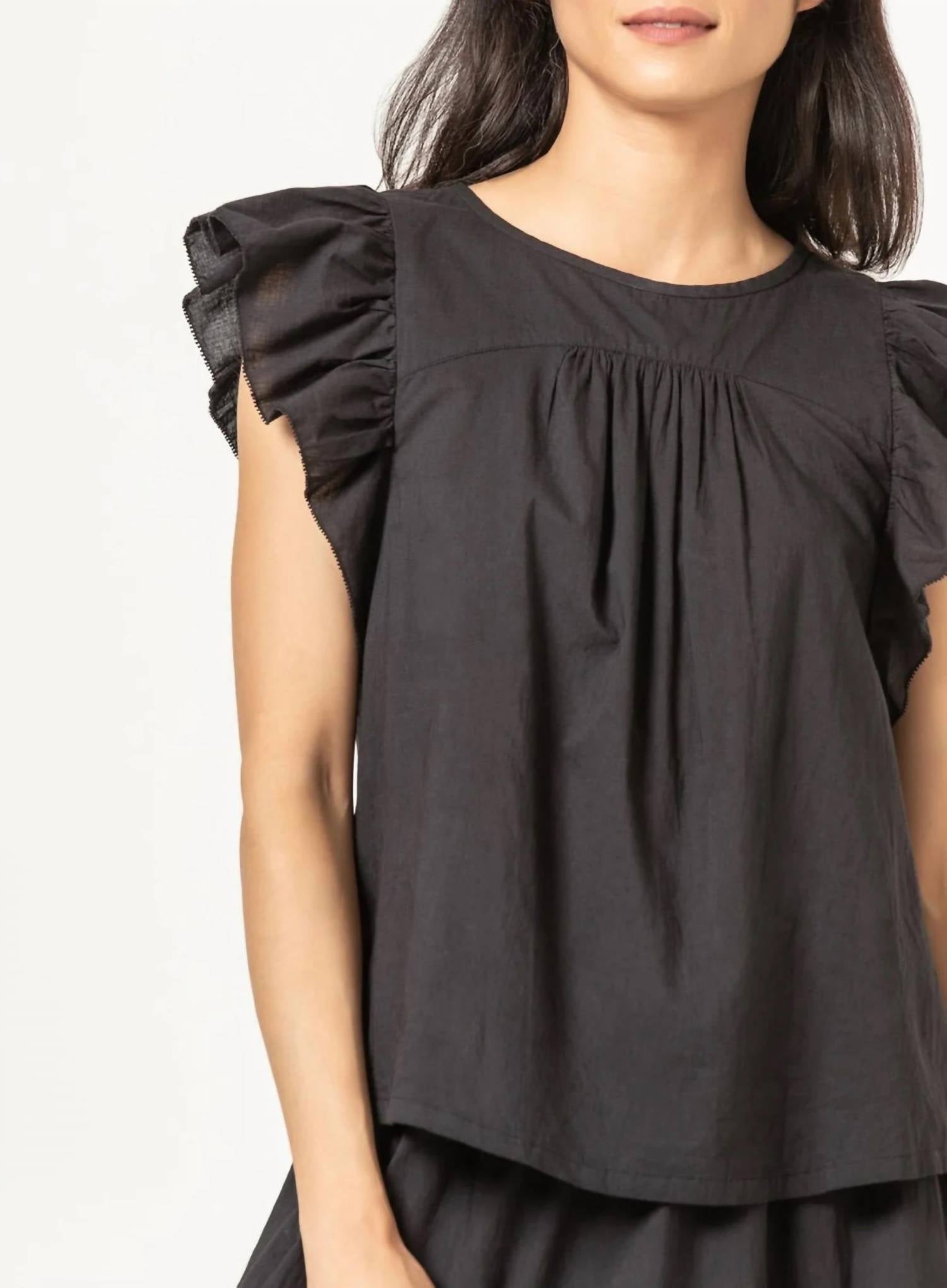Lilla P - FLUTTER SLEEVE SEAMED TOP
