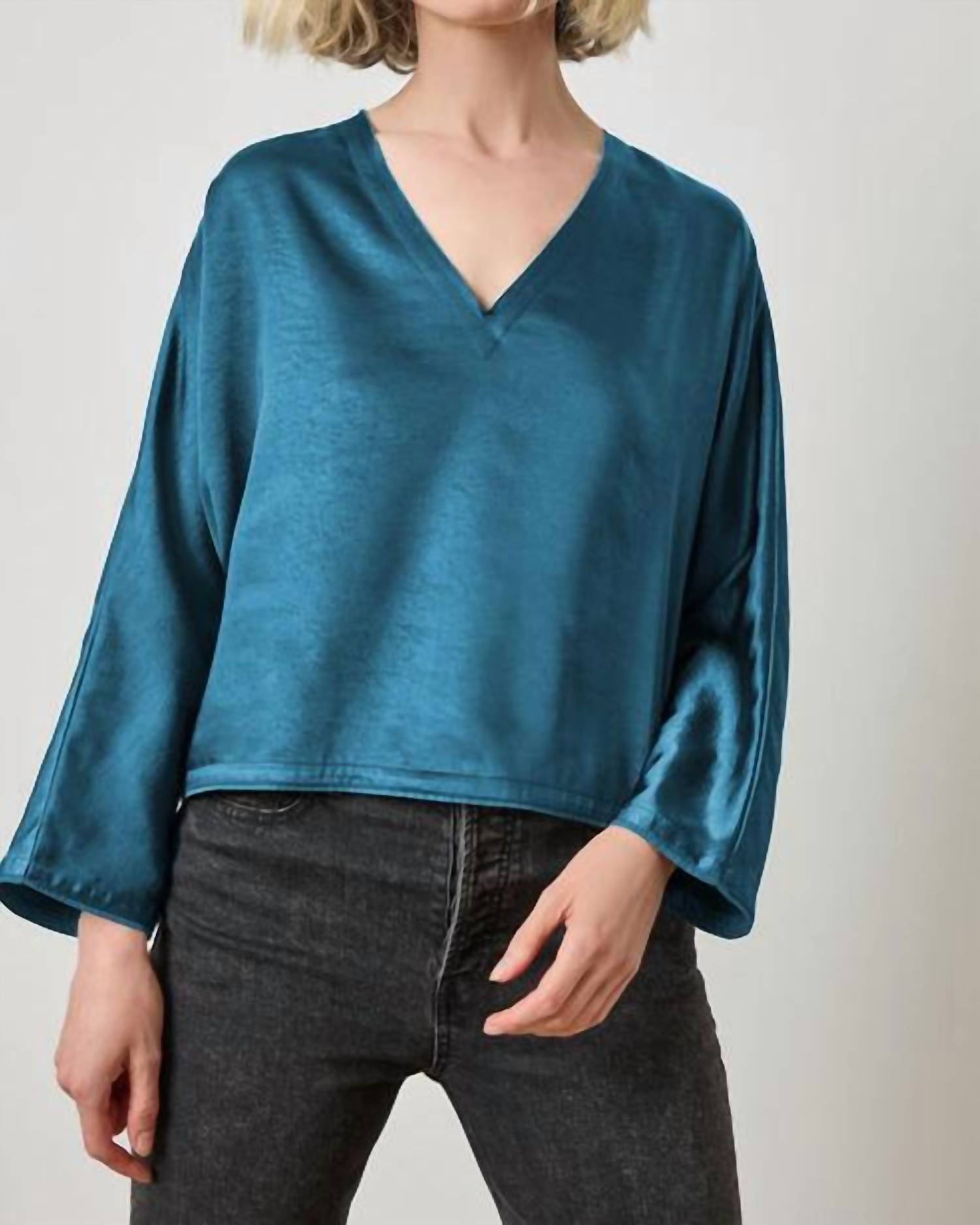 Lilla P - Satin V Neck Dolman Top