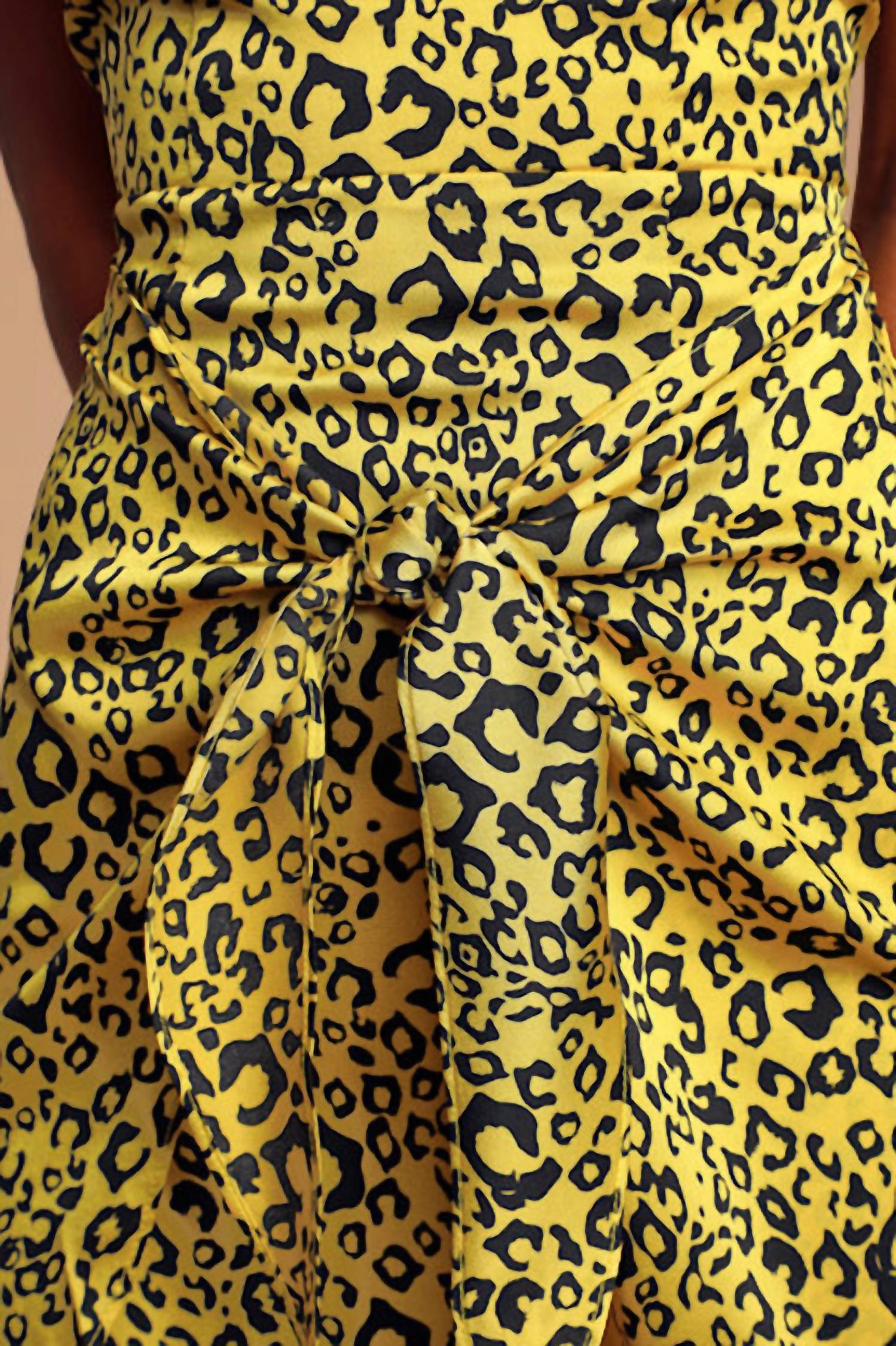Lulus - Odette Leopard Print Satin Tie-front High-low Dress