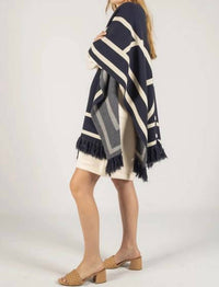 Before You Collection - Fringed Geometric Pattern Shawl