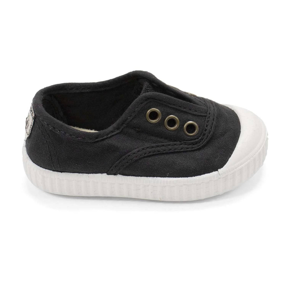 Victoria - Kids' 1915 Inglesa Slip-on Canvas Shoes