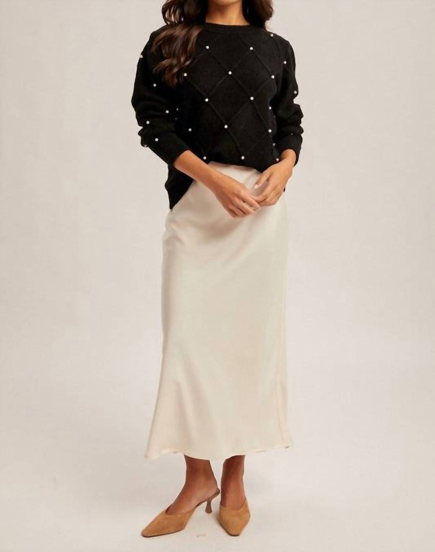 Hem & Thread - Pearl Detailed Sweater