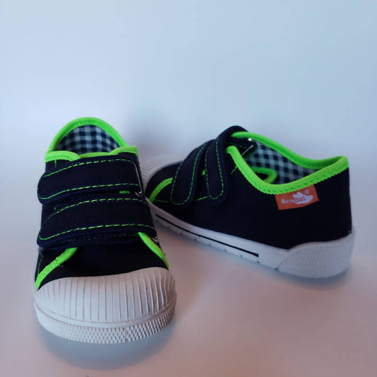 Renbut Shoes - Kid's Cap-toe V-strap Canvas Low-cut Sneaker