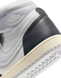 Jordan - Women's Air Jordan 1 Sneaker
