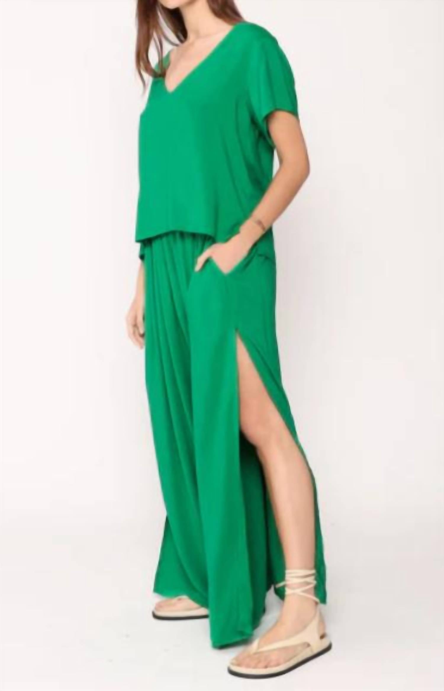 Ripley Rader - Linen Every Day V Neck Top