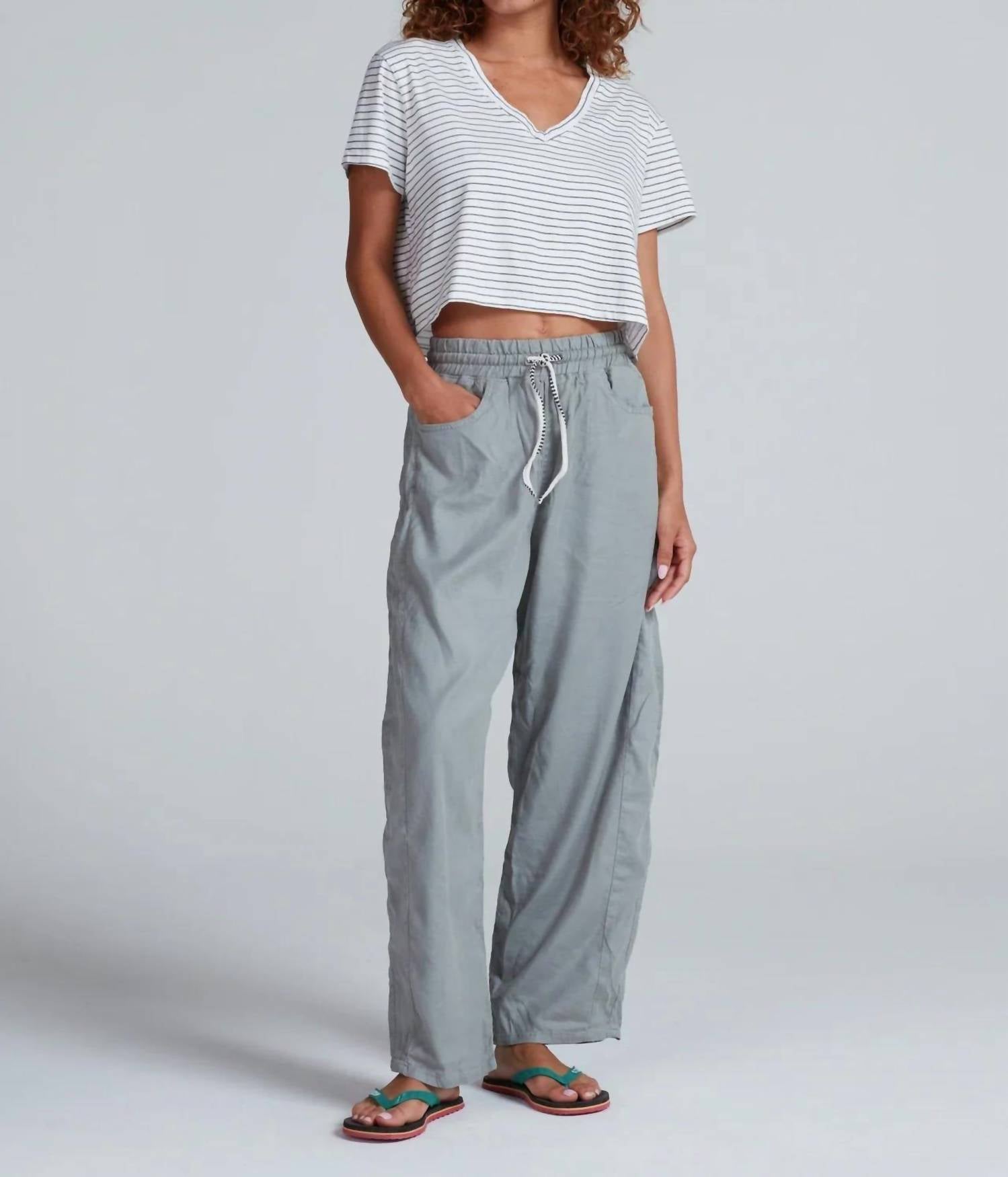 Askk Ny - Shrunken V-neck Stripe Tee
