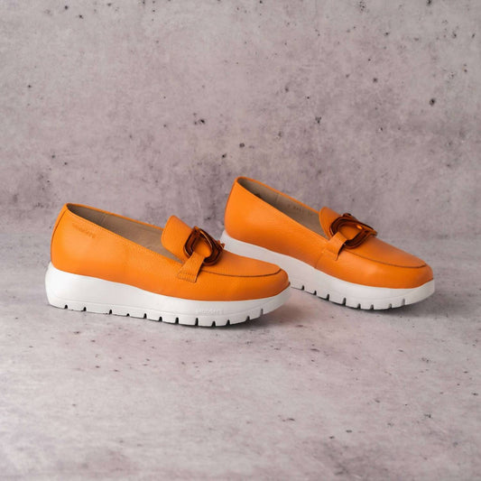 Wonders - Women's Wild Apricot Loafers