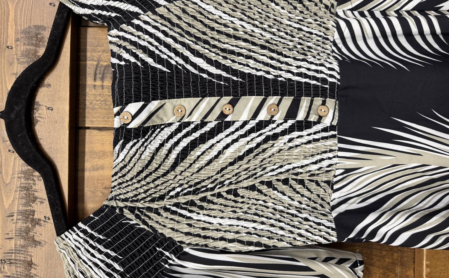 Coco + Carmen - Women's Palm Print Maxi Dress