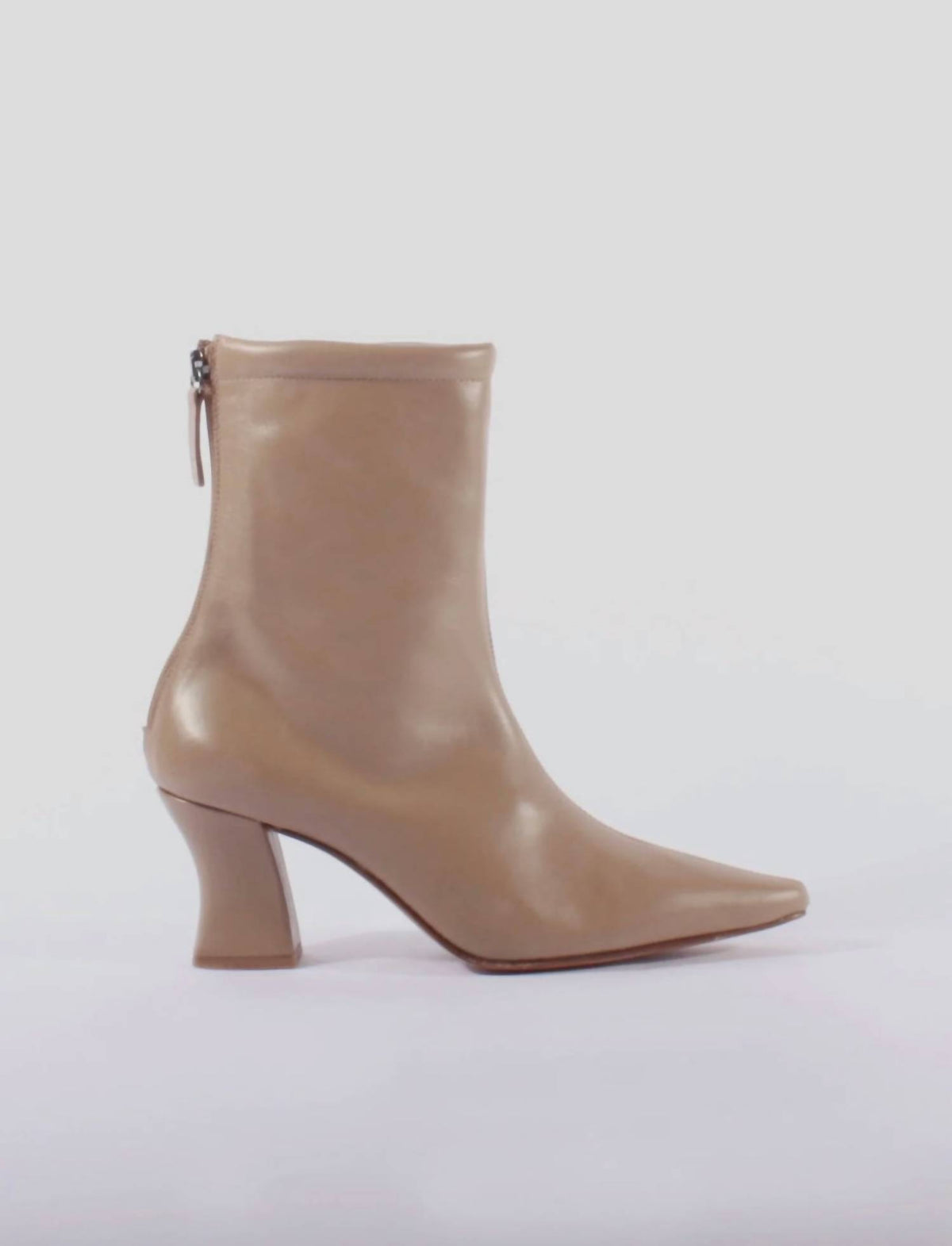 About Arianne - Women's Marcel Smooth Leather Boots