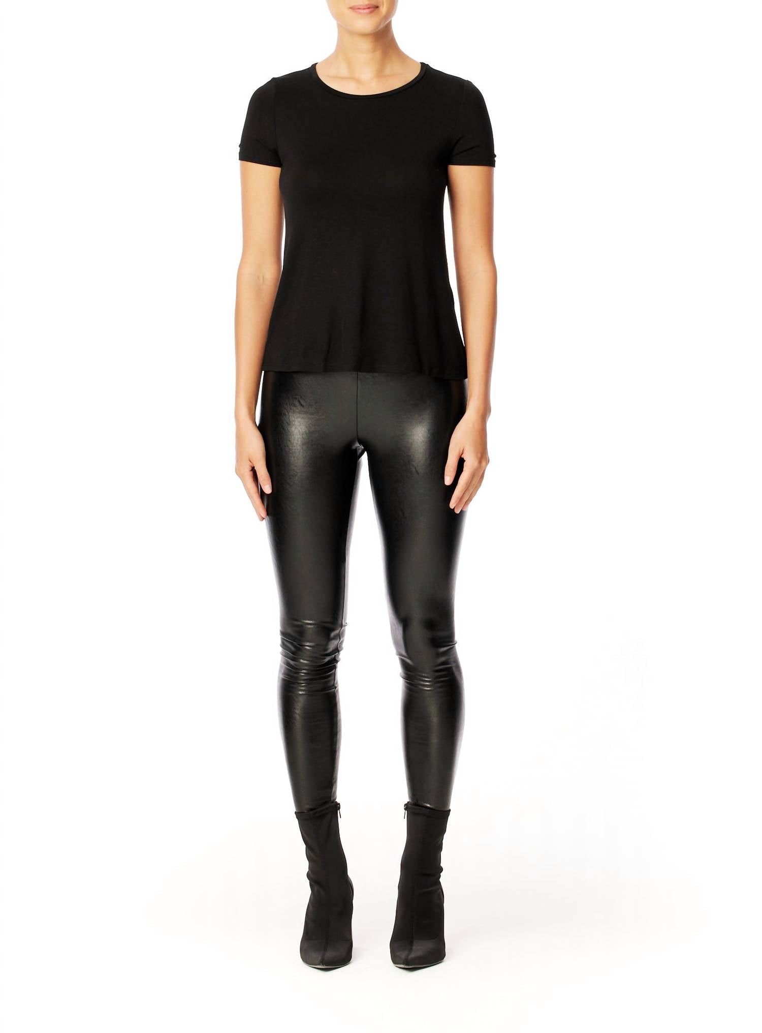 Lblc The Label - Polly Crew T-Shirt