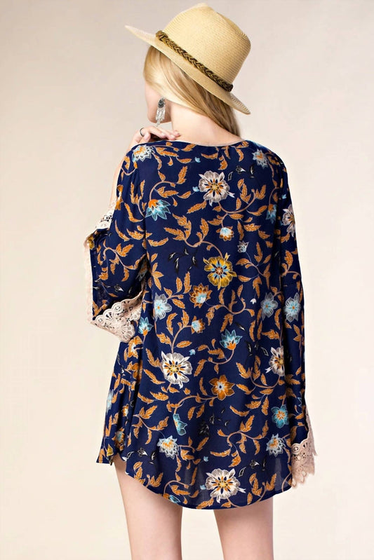 Kori - Long Sleeve Floral Tunic