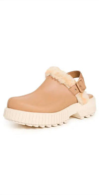 SOREL Women's Ona Avenue Mule in tawny buff - women's shoe - detail view
