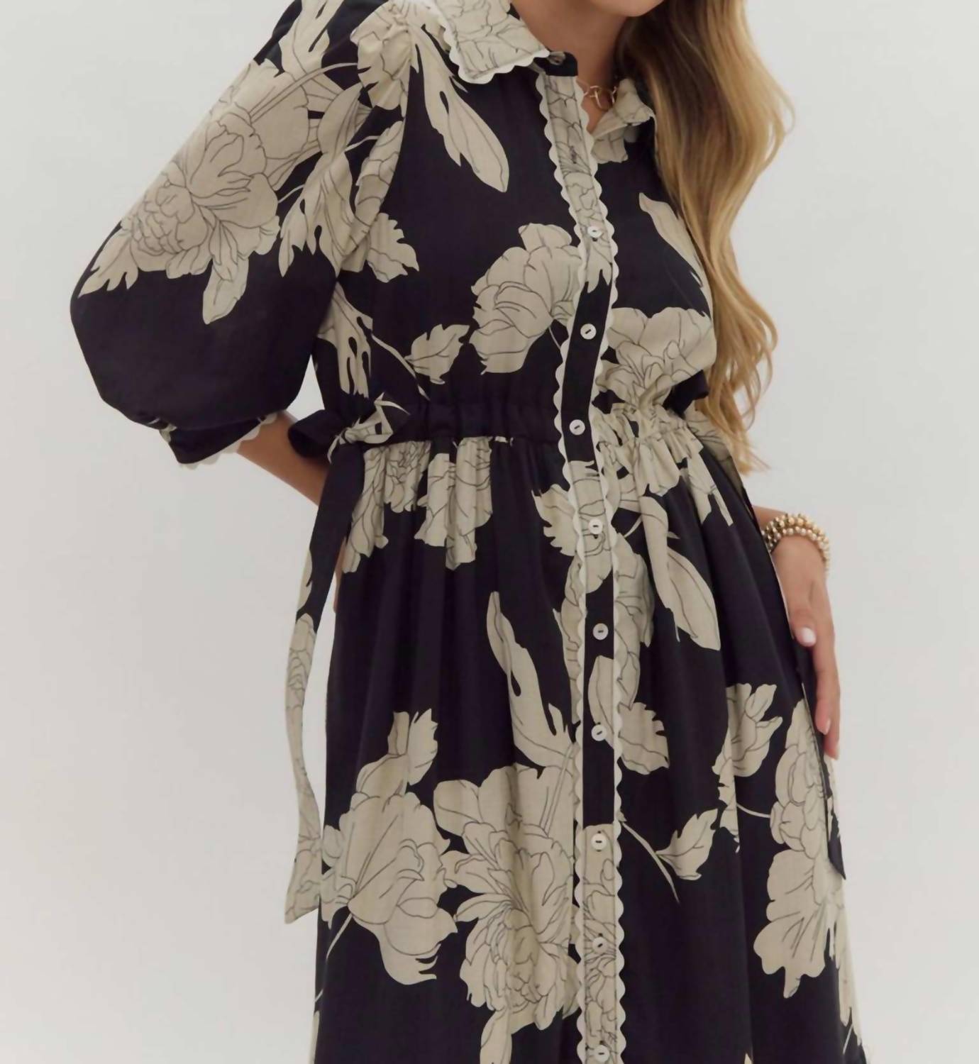 Entro - Floral Print Collared Midi Dress