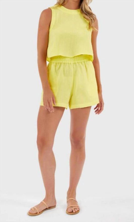 Livro - Pool Shorts and Matching Top