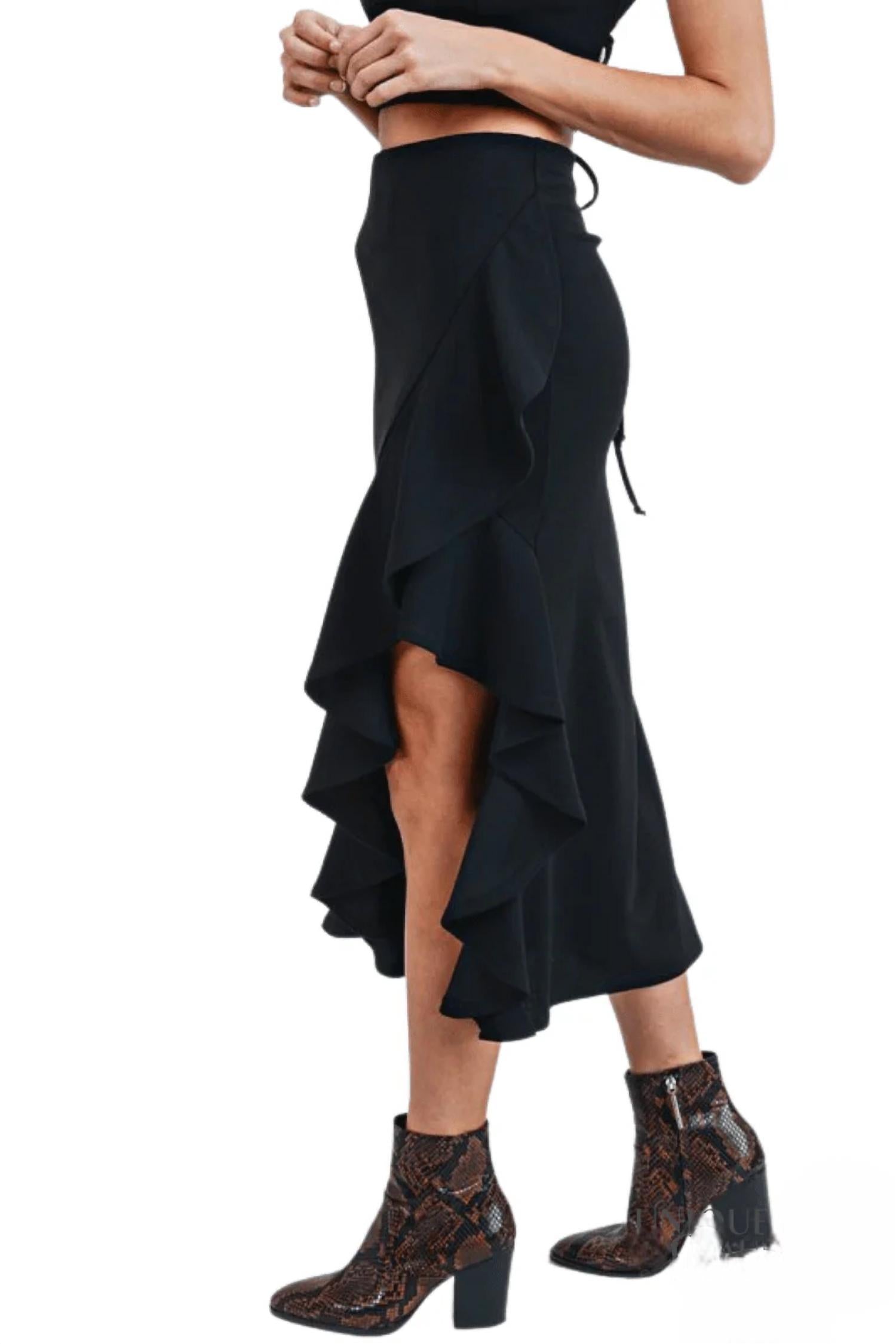 Painted Threads - Stephanie Open Back Skirt Set