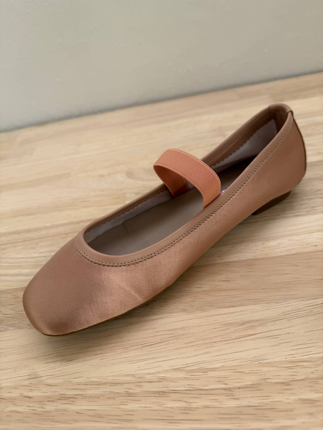 Reqins - Women's Hally Satin Sandal