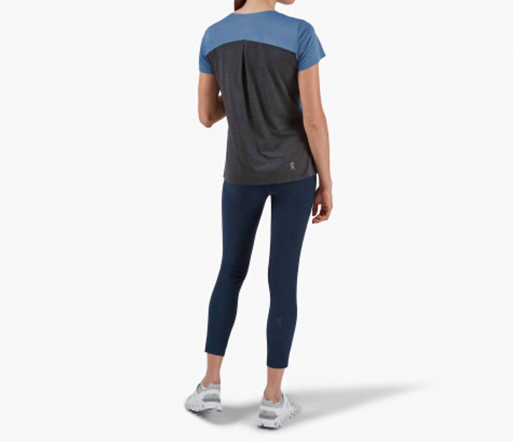 On - Women's Performance-t Shirt
