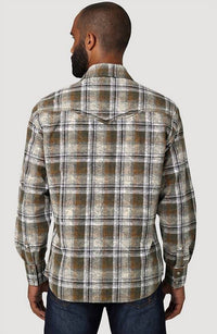 Wrangler - Men's Rock 47 Paisley Snap Shirt