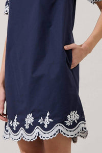 Sugarlips - Melania Embroidered Shift Mini Dress